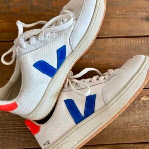 Baskets Veja 39