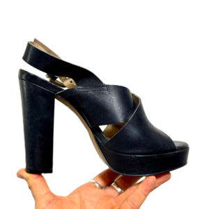 Escarpins Cuir San Marina 36